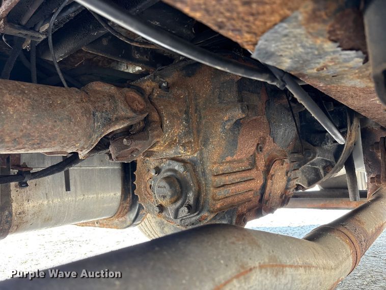 image for item FK1418 2004 International 4300 dump truck