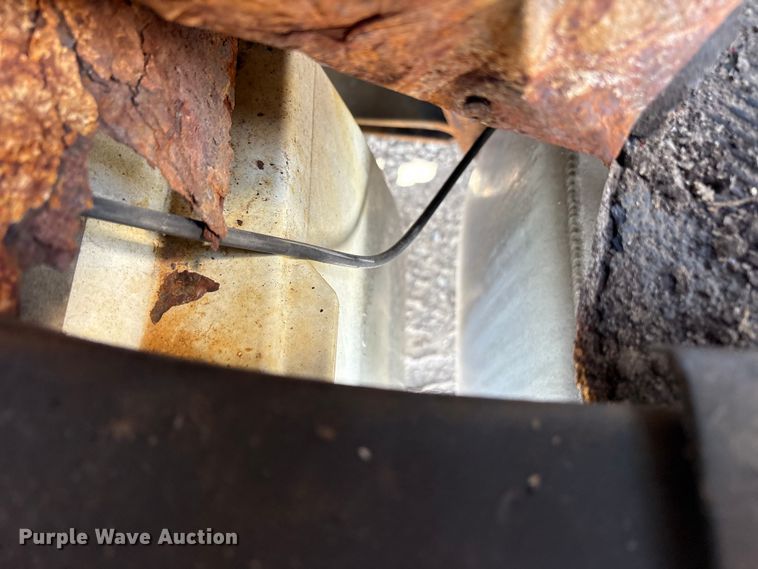 image for item FK1418 2004 International 4300 dump truck