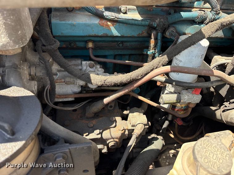 image for item FK1418 2004 International 4300 dump truck