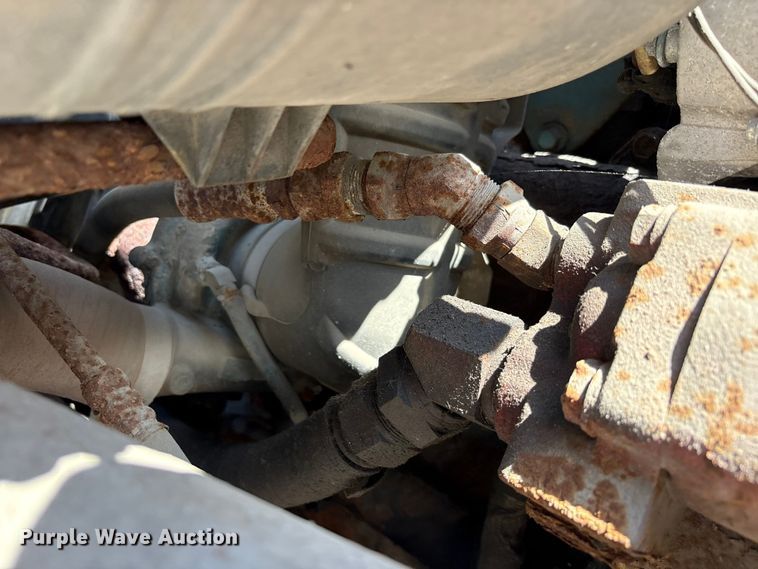 image for item FK1418 2004 International 4300 dump truck