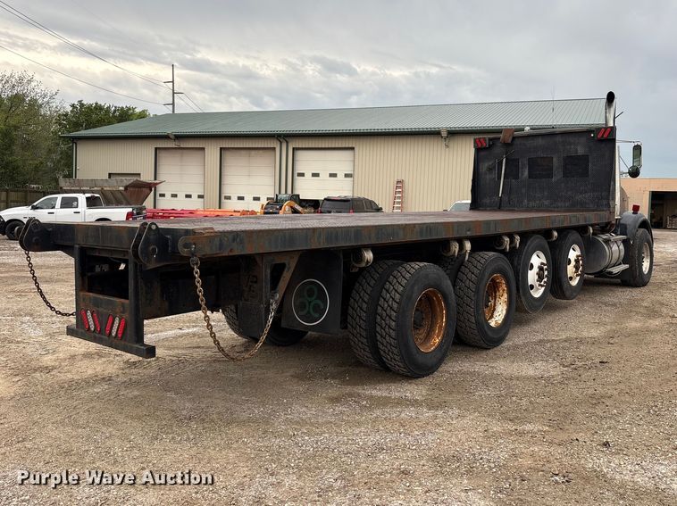 image for item FK1419 1994 Kenworth T800 flatbed truck