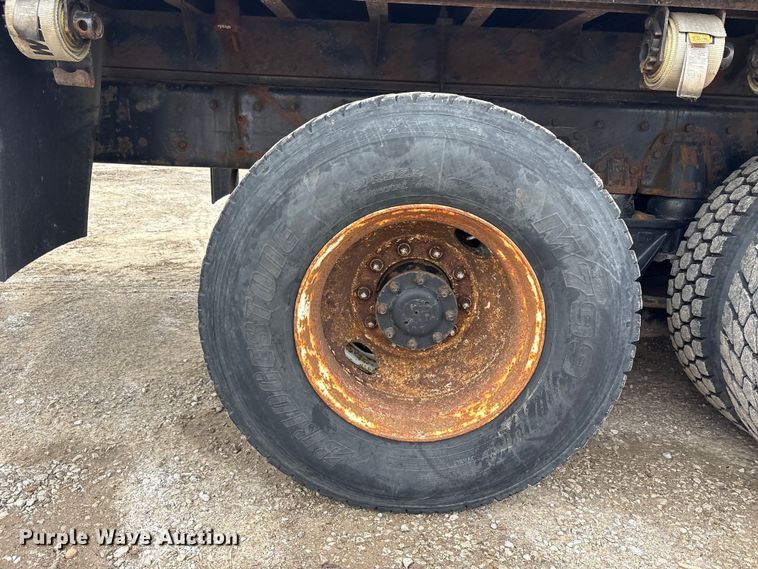 image for item FK1419 1994 Kenworth T800 flatbed truck