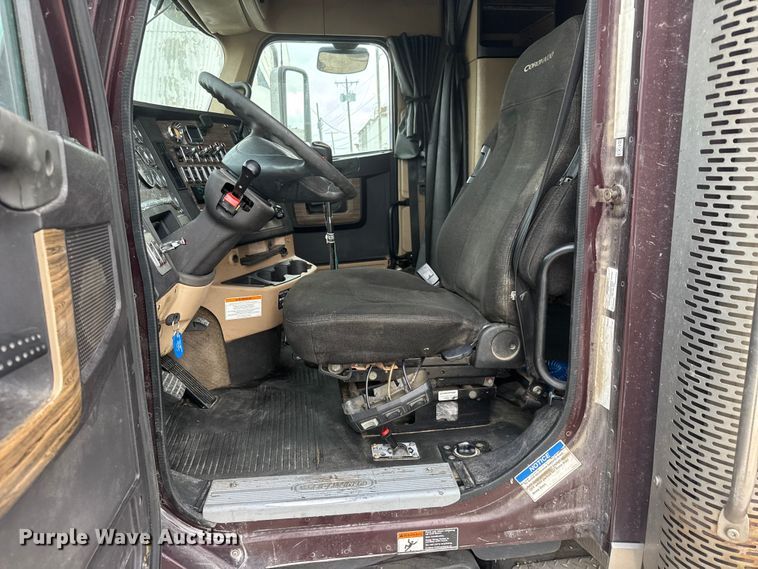 image for item MX9105 2012 Freightliner Coronado 122 semi truck