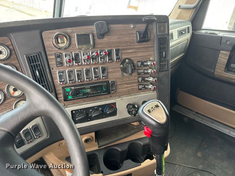 image for item MX9105 2012 Freightliner Coronado 122 semi truck