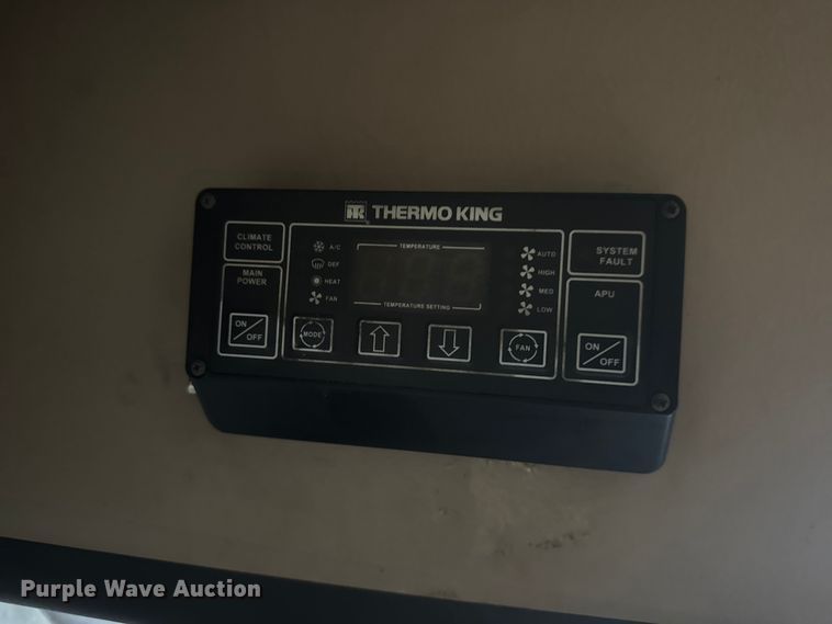 image for item MX9105 2012 Freightliner Coronado 122 semi truck