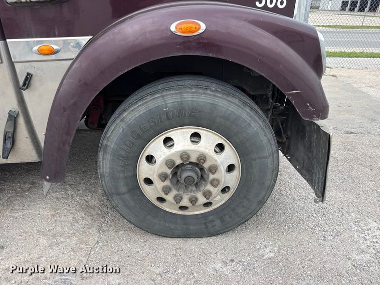 image for item MX9105 2012 Freightliner Coronado 122 semi truck