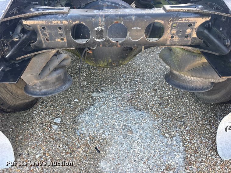 image for item YA0368 2016 International ProStar 122 semi truck