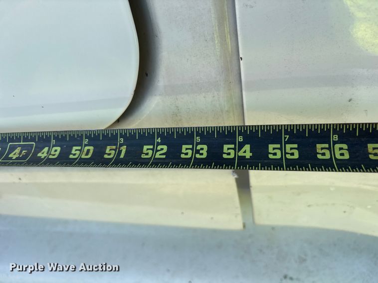 image for item YA0368 2016 International ProStar 122 semi truck