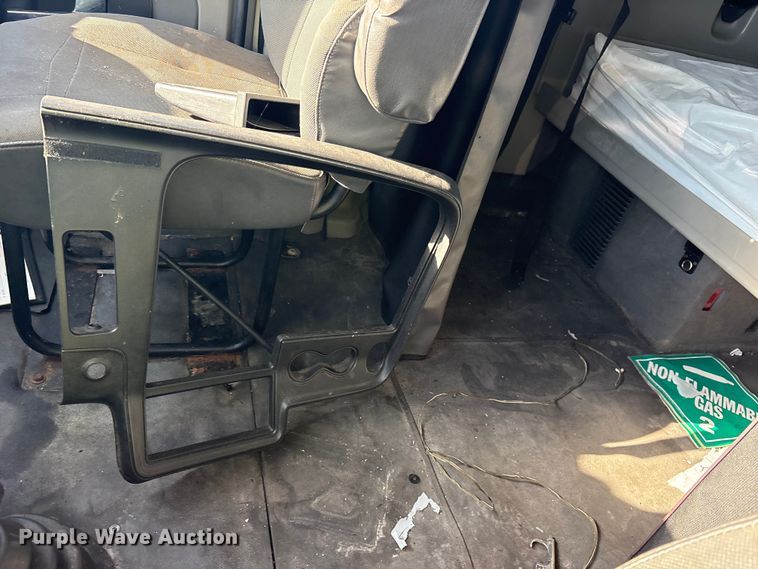 image for item YA0368 2016 International ProStar 122 semi truck
