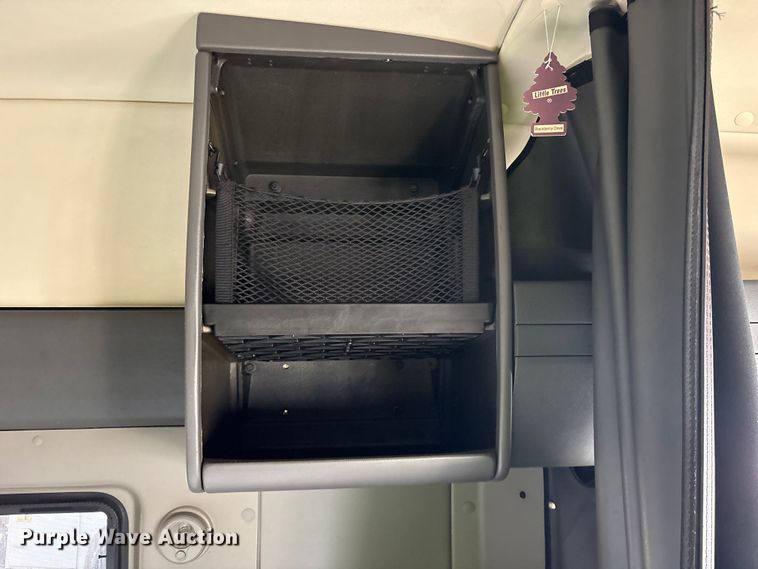 image for item YA0368 2016 International ProStar 122 semi truck