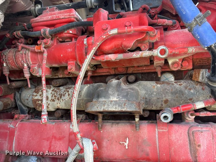image for item YA0368 2016 International ProStar 122 semi truck