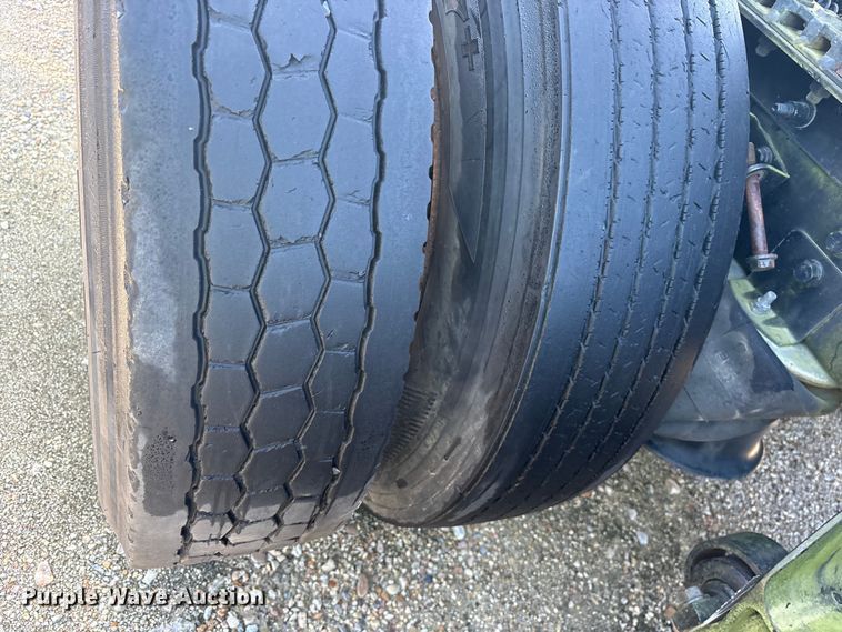 image for item YA0368 2016 International ProStar 122 semi truck