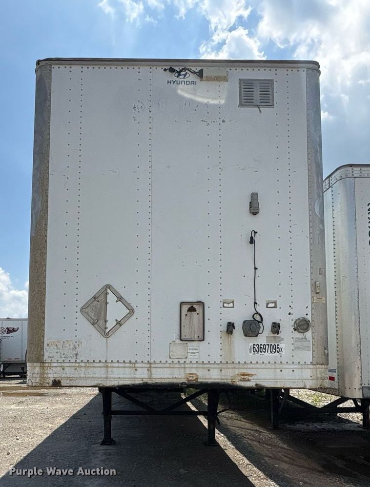 image for item YA0703 2010 Hyundai  Translead  dry van trailer