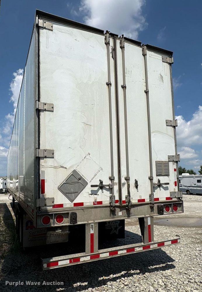 image for item YA0703 2010 Hyundai  Translead  dry van trailer