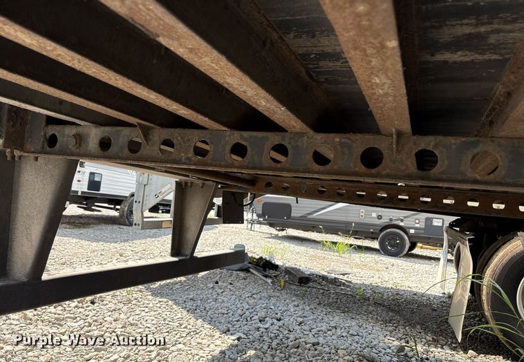 image for item YA0703 2010 Hyundai  Translead  dry van trailer