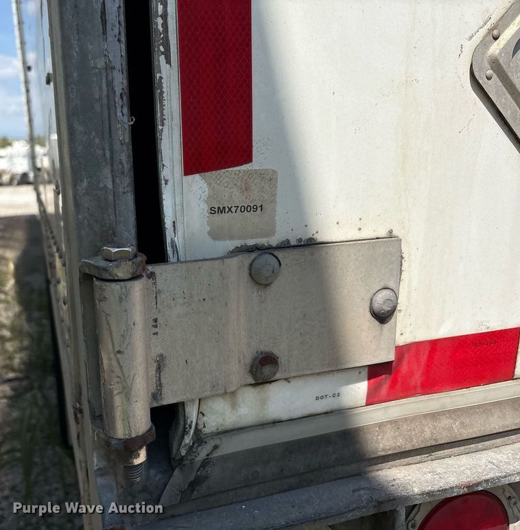 image for item YA0703 2010 Hyundai  Translead  dry van trailer