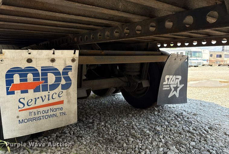 image for item YA0703 2010 Hyundai  Translead  dry van trailer