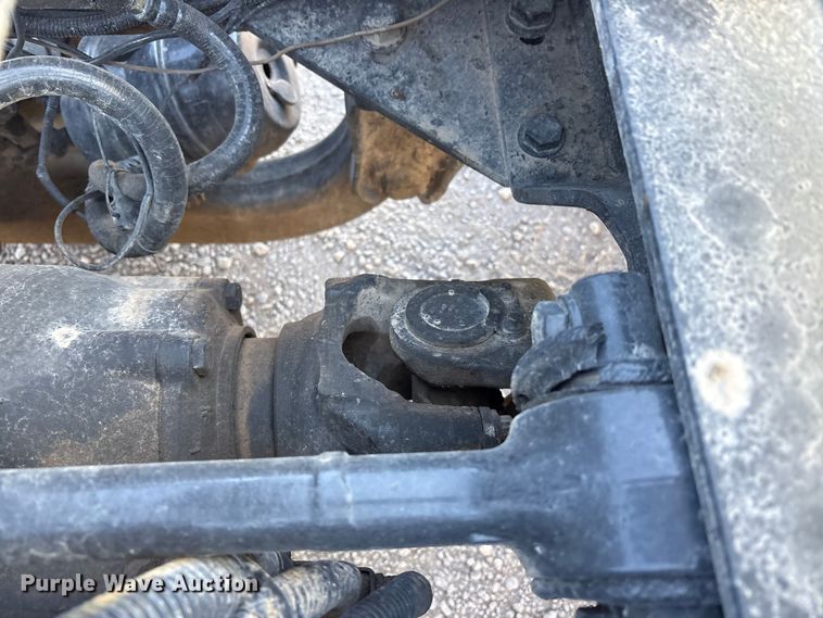 image for item YA1494 2004 Kenworth W900 semi truck