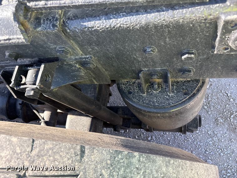 image for item YA1494 2004 Kenworth W900 semi truck