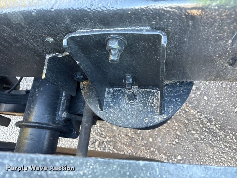 image for item YA1494 2004 Kenworth W900 semi truck