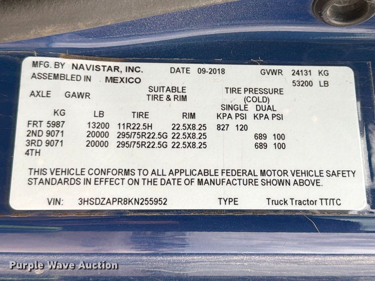 image for item YA1795 2019 International LT625 semi truck
