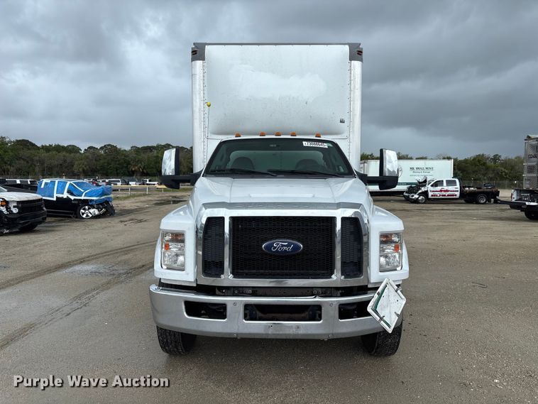 image for item YA2007 2019 Ford F750 Super Duty box truck