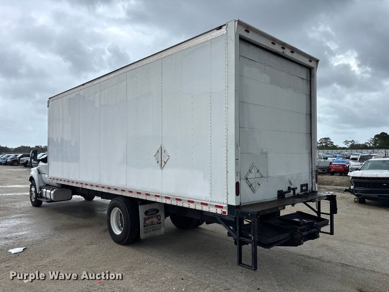 image for item YA2007 2019 Ford F750 Super Duty box truck