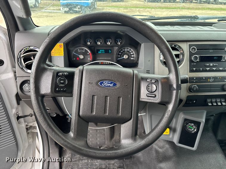 image for item YA2007 2019 Ford F750 Super Duty box truck