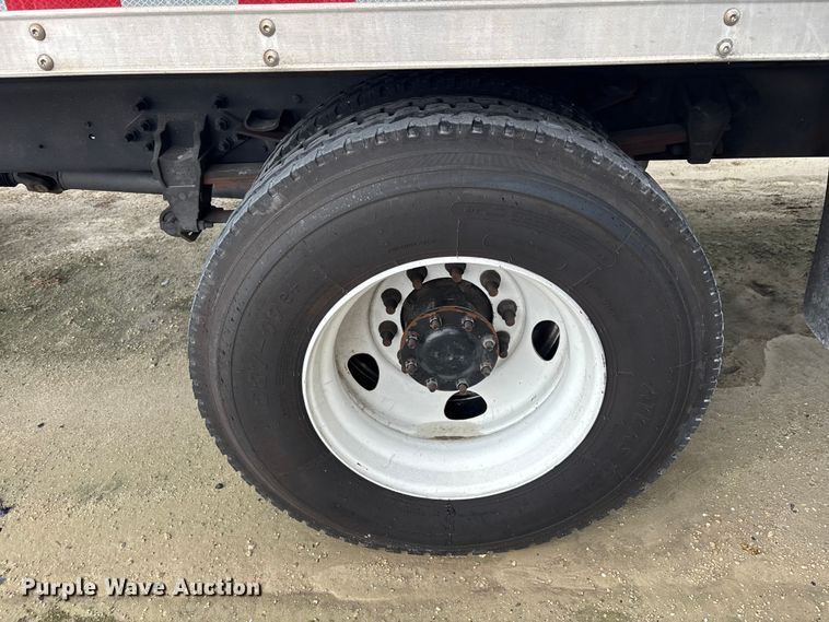 image for item YA2007 2019 Ford F750 Super Duty box truck