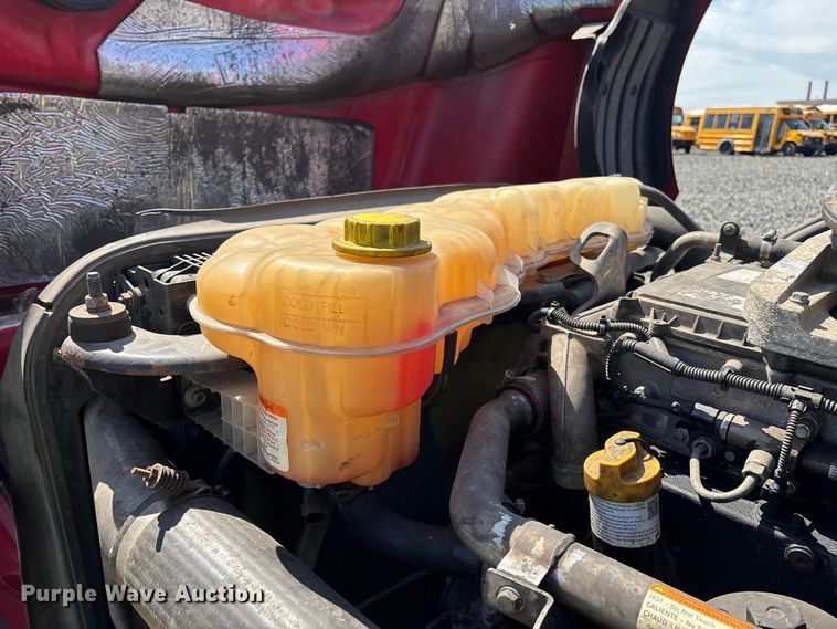image for item YA2091 2019 Freightliner Cascadia semi truck