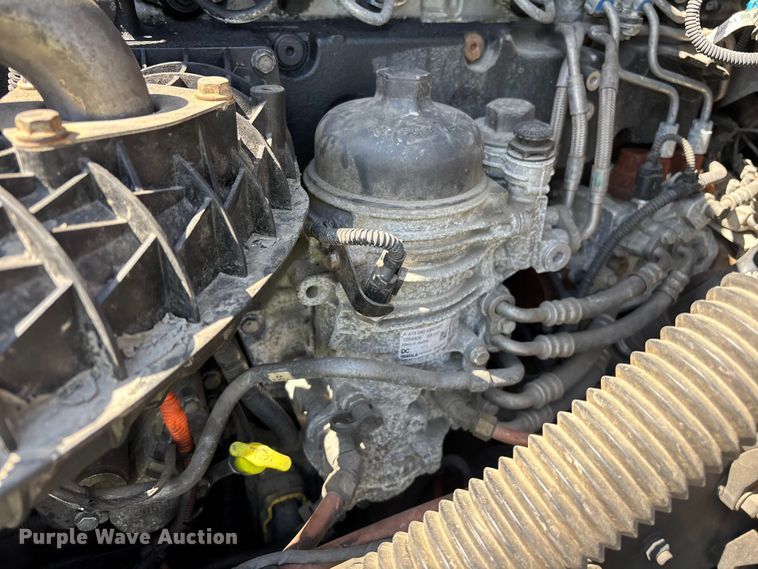 image for item YA2091 2019 Freightliner Cascadia semi truck