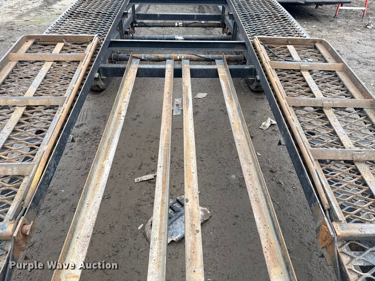 image for item YA2215 2023 Kaufman car carrier