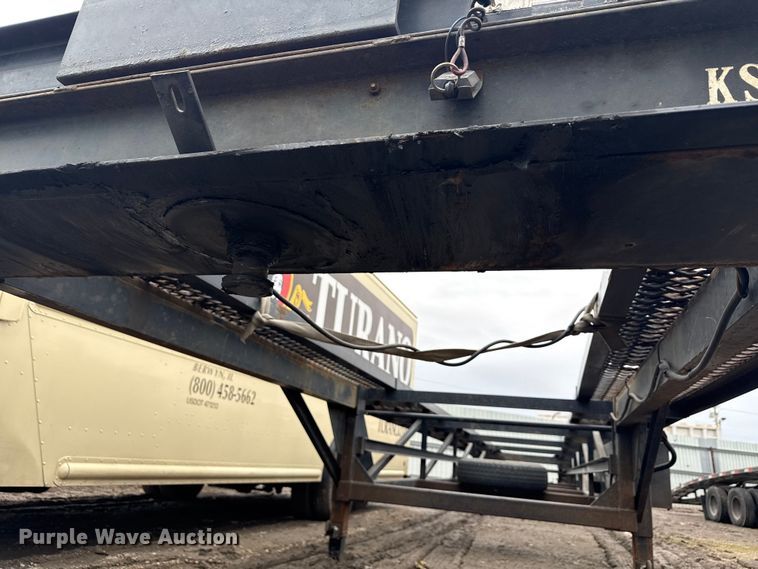 image for item YA2215 2023 Kaufman car carrier