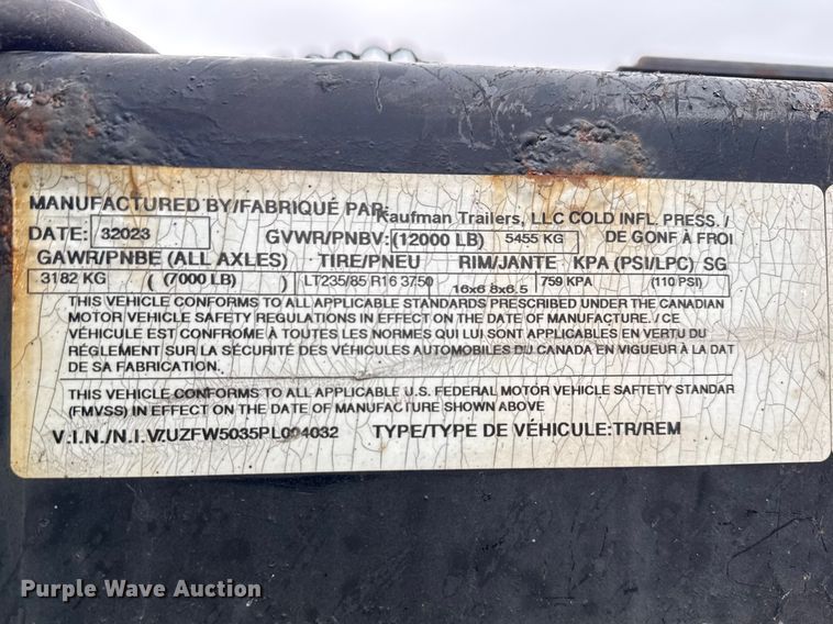 image for item YA2215 2023 Kaufman car carrier