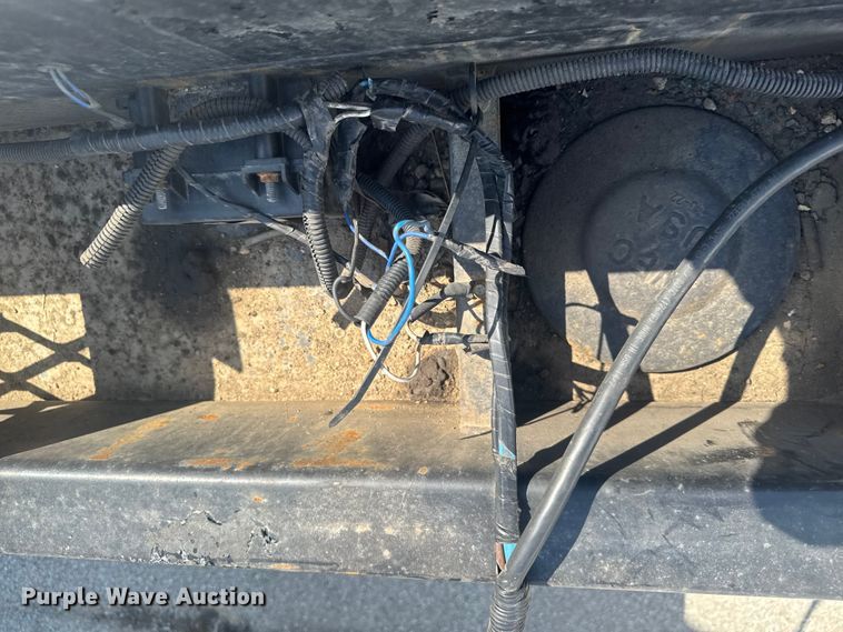 image for item YA2216 2023 Kaufmann car carrier