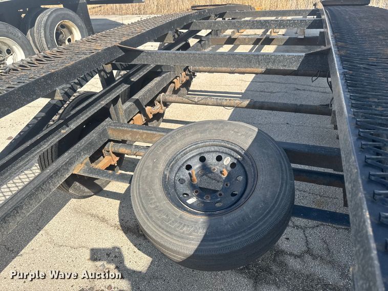 image for item YA2216 2023 Kaufmann car carrier