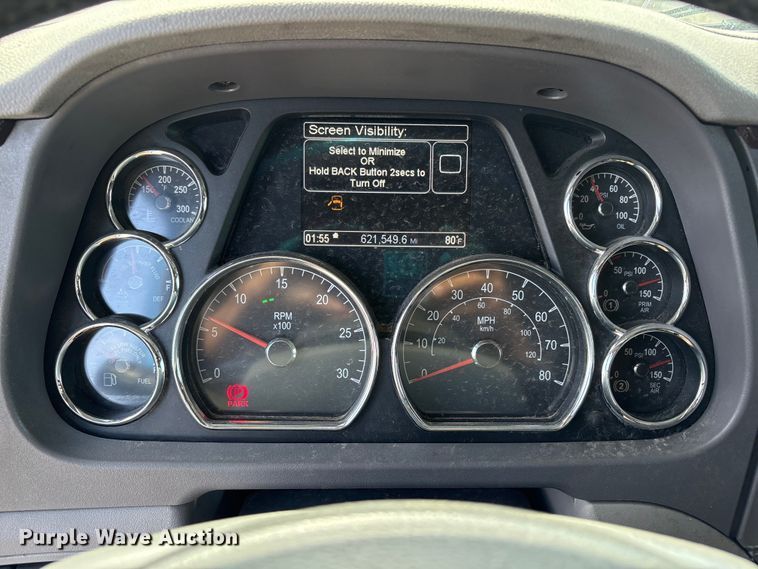 image for item YA2238 2015 Peterbilt 357 semi truck