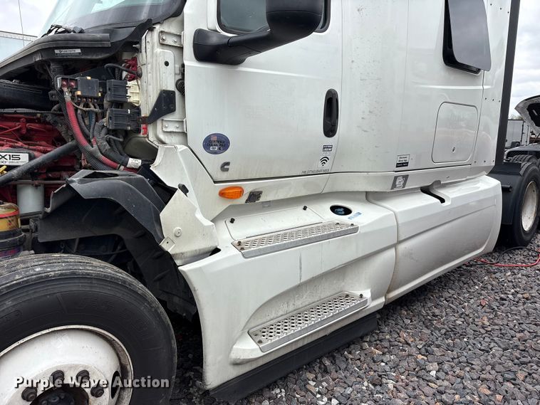 image for item YA2279 2020 International LT625 semi truck