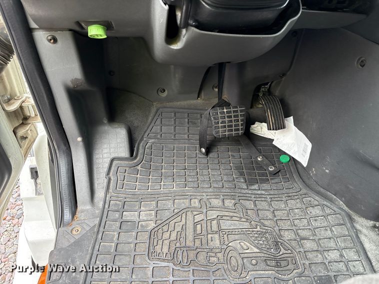 image for item YA2279 2020 International LT625 semi truck