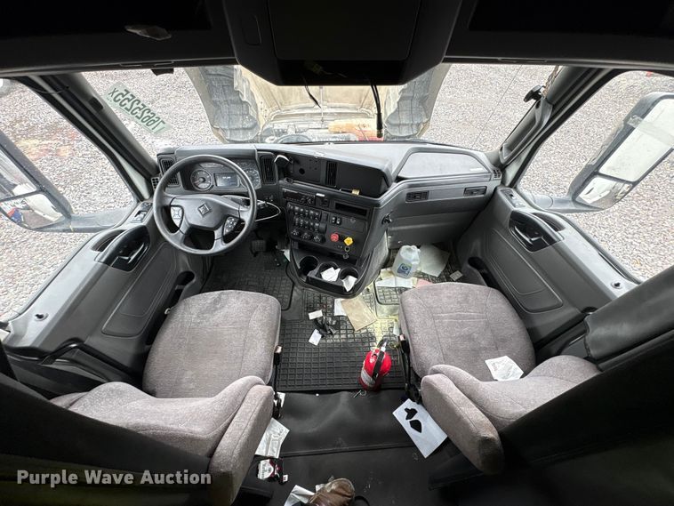 image for item YA2279 2020 International LT625 semi truck