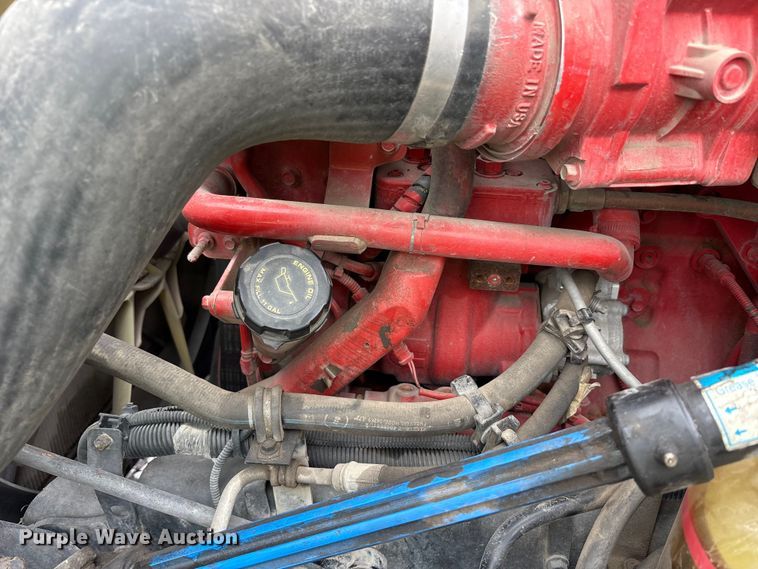 image for item YA2279 2020 International LT625 semi truck