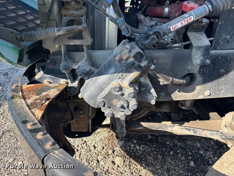 image for item YA2321 2016 Mack CXU613 semi truck