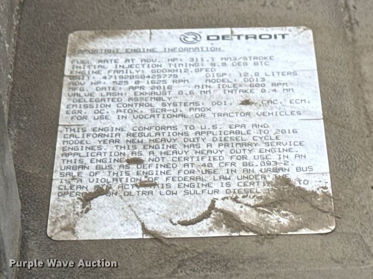 image for item YA2376 2017 Freightliner Cascadia 125 semi truck