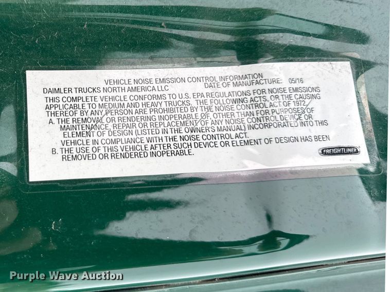 image for item YA2376 2017 Freightliner Cascadia 125 semi truck