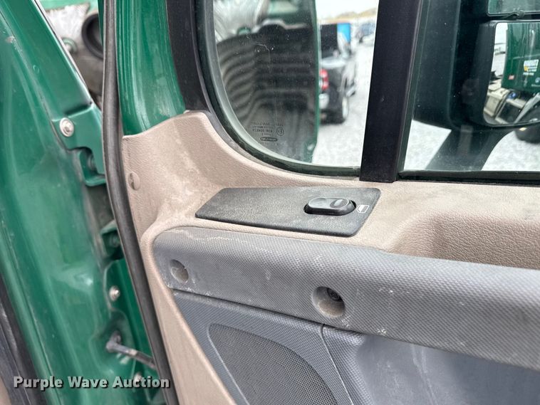 image for item YA2377 2017 Freightliner Cascadia 125 semi truck