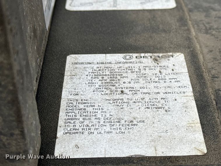 image for item YA2377 2017 Freightliner Cascadia 125 semi truck