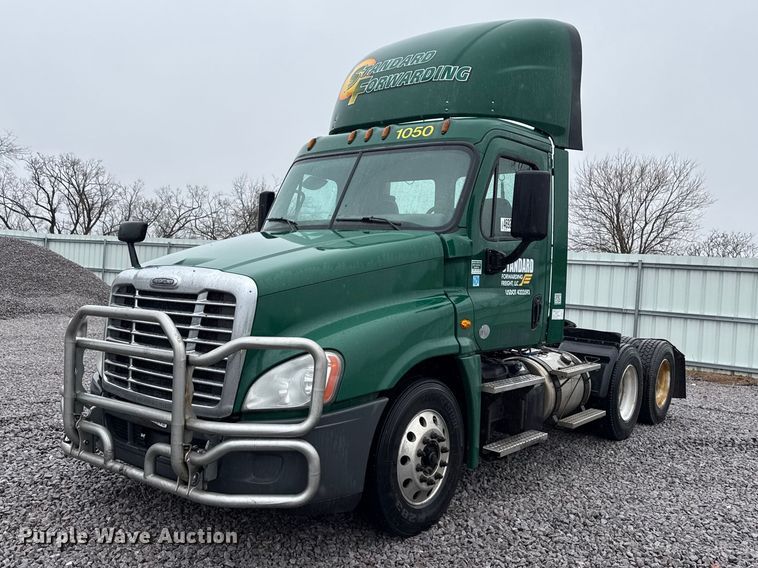 2017 Freightliner Cascadia 125
