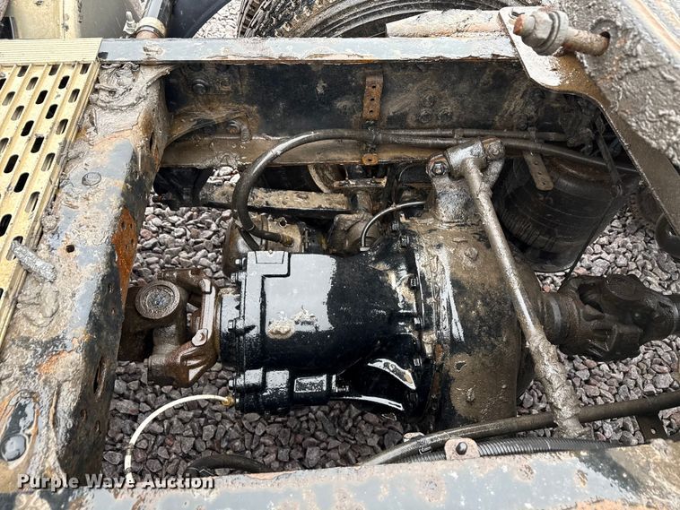 image for item YA2378 2017 Freightliner Cascadia 125 semi truck