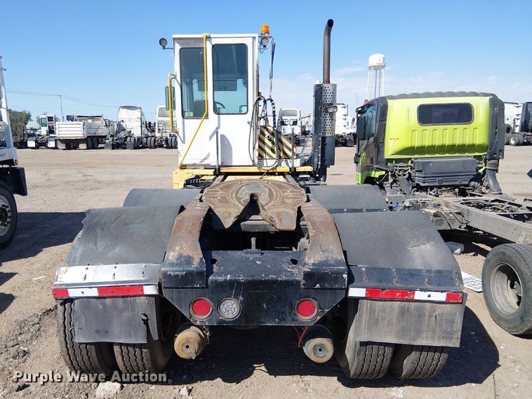 image for item YA2503 2008 Kalmar  Ottawa yard truck