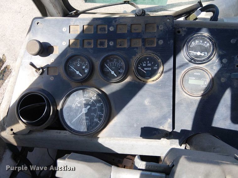 image for item YA2503 2008 Kalmar  Ottawa yard truck